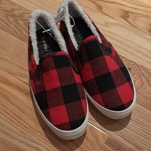 Old Navy Red and Black Plaid Slip-On Loafers
